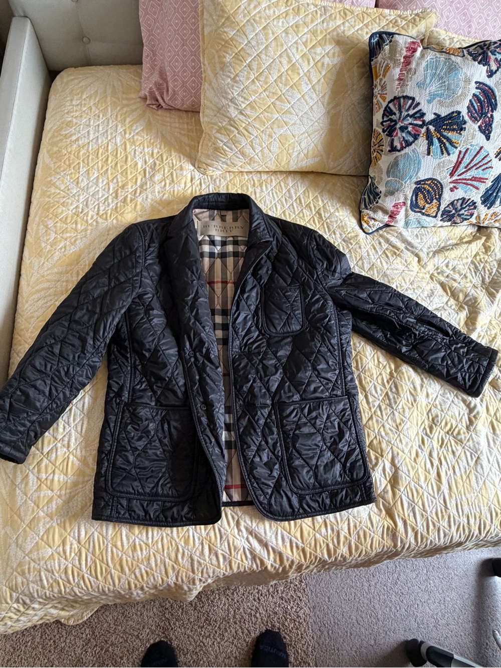 Burberry Black Quilted Jacket with Signature Check Interior